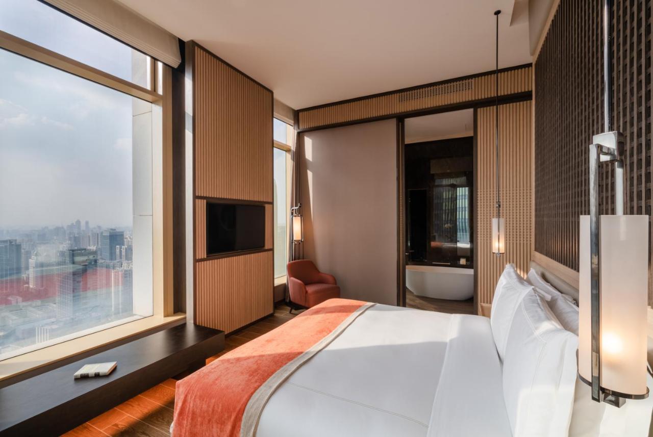 Jumeirah Guangzhou-Complimentary Shuttle Bus To Canton Fair Complex Exterior photo