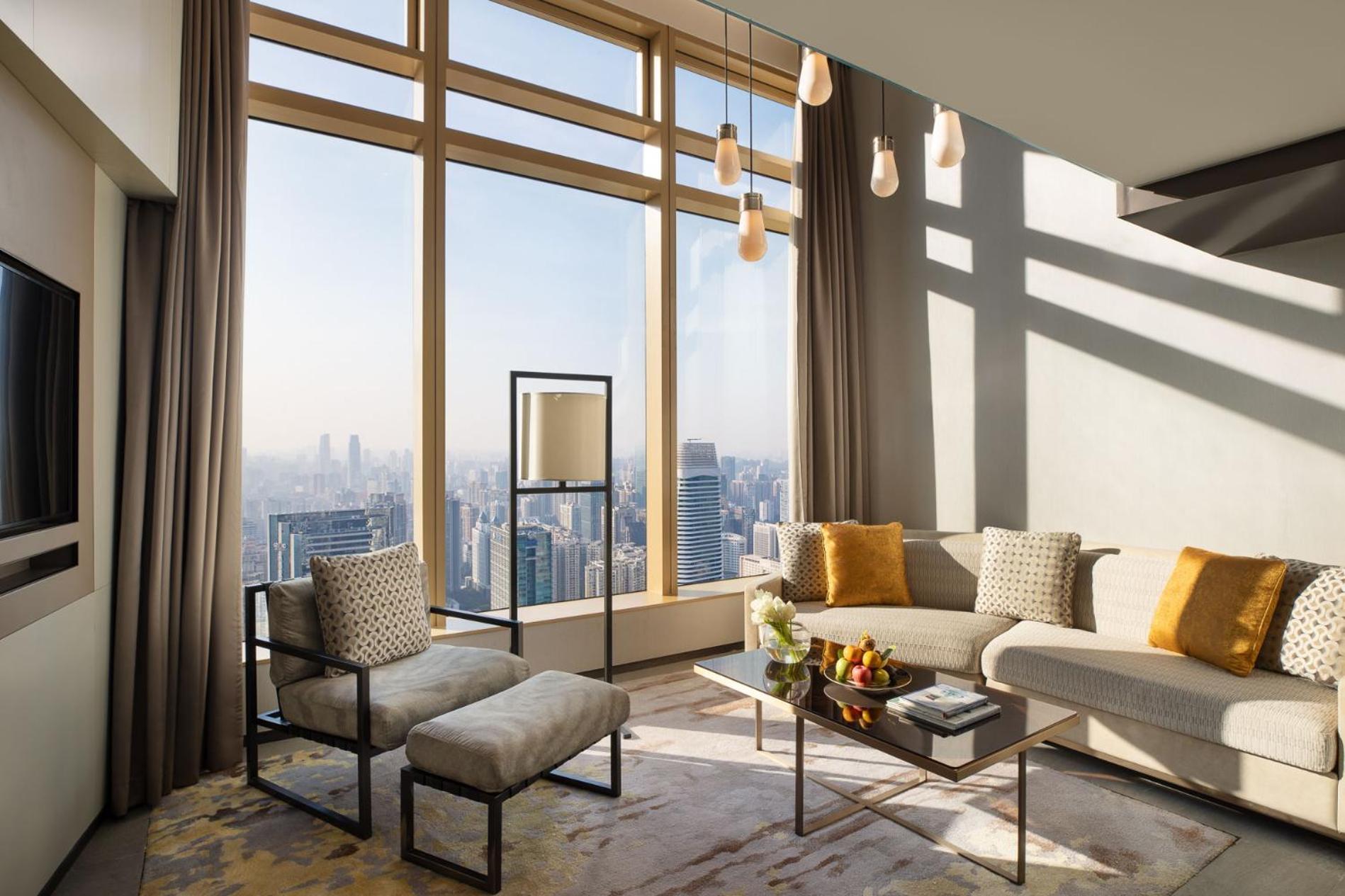 Jumeirah Guangzhou-Complimentary Shuttle Bus To Canton Fair Complex Exterior photo