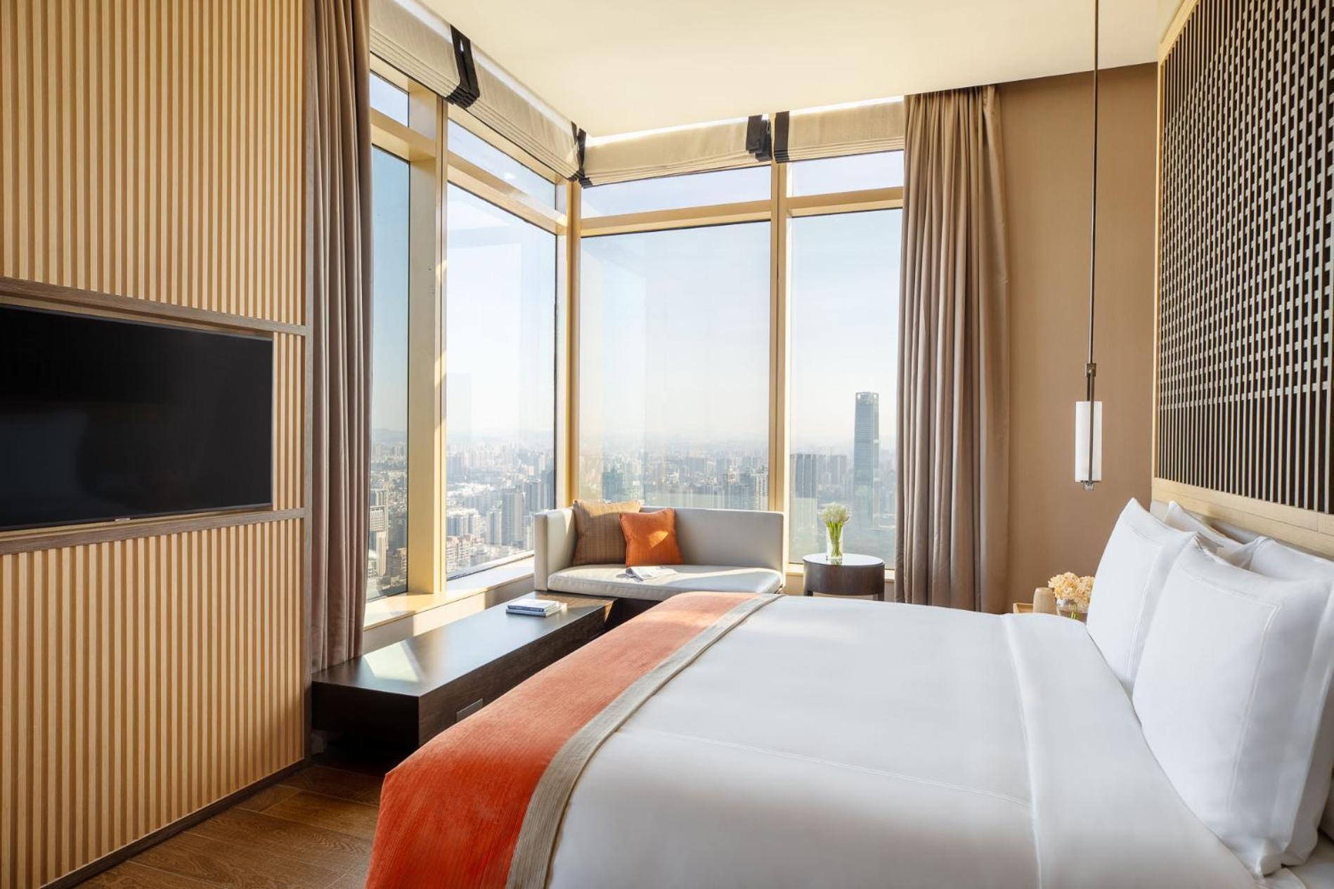 Jumeirah Guangzhou-Complimentary Shuttle Bus To Canton Fair Complex Exterior photo